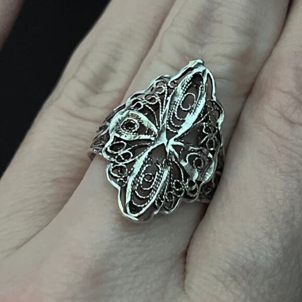 Vintage Estate Intricate 925 Sterling Silver Flower Cross Statement Ring sz 7
